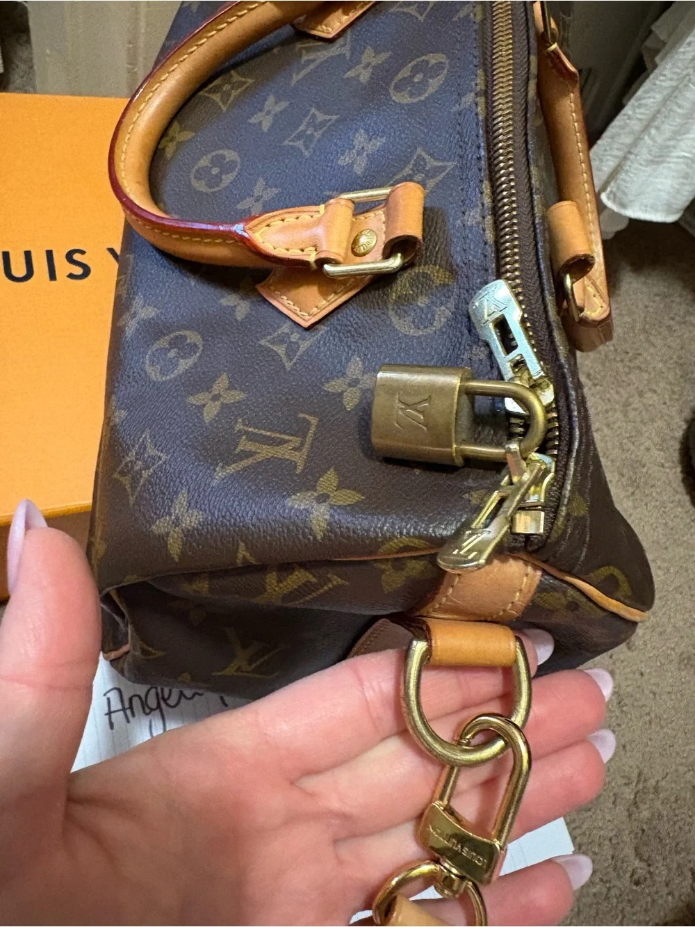 Louis Vuitton Monogram speedy 30 bandolier
